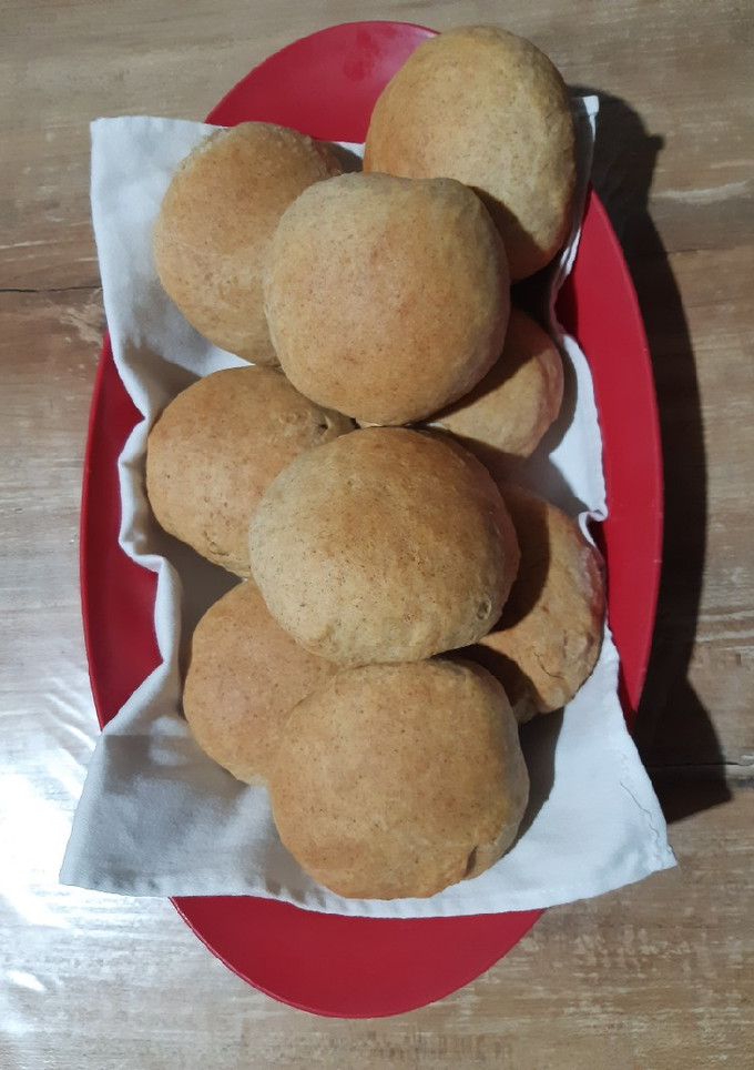 Una foto de Pan de harina integral y salvado de trigo