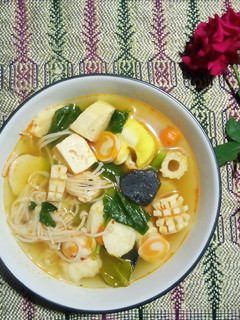 Foto resep Tom Yum Aneka Bakso Ikan