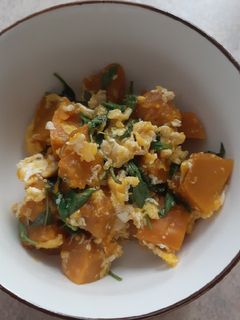 รูปของ ผัดฟักทองใส่ไข่