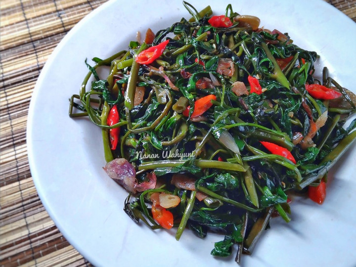 Resep Tumis kangkung gurih Anti Gagal