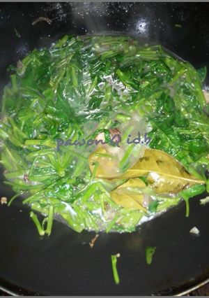 Foto resep KangkungQ oseng original