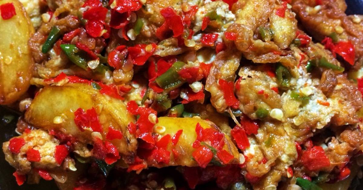 Resep Telur Dadar Kentang Balado Oleh Rany Trisuci Cookpad