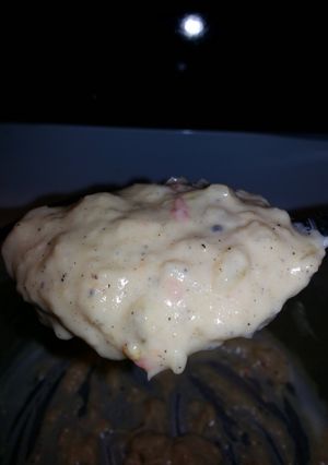 A picture of Bacon breakfast gravy.