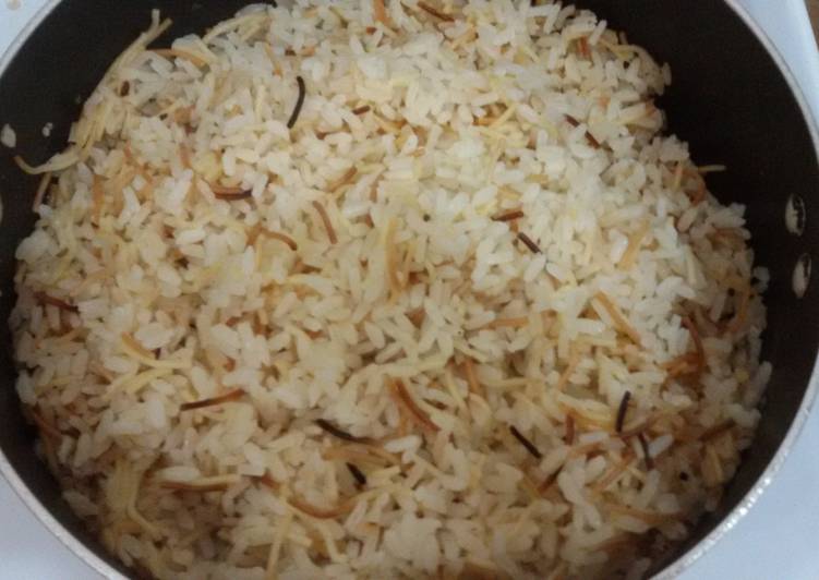 Recipe: Yummy White rice (Egyptian style)