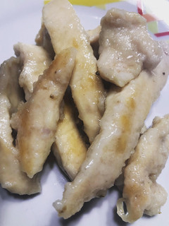 Foto di Straccetti di pollo cremoso al vino bianco