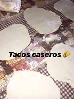 Una foto de Masa para tacos 👩🏻‍🍳