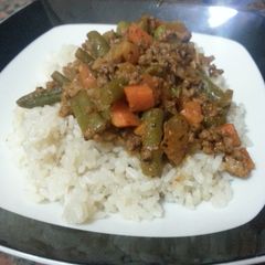 A picture of Egyptian white rice, simple recipe.