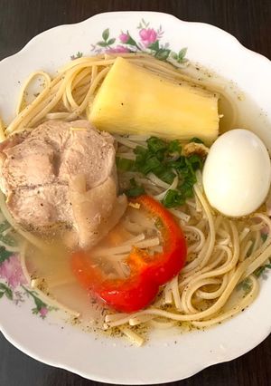Una foto de Caldo de gallina