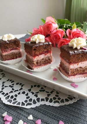 O poză a rețetei Prăjitură cremoasă cu căpșuni 🍓🍓.