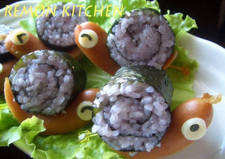 Steps to Prepare Super Quick Homemade Sushi Roll Snails for Charaben