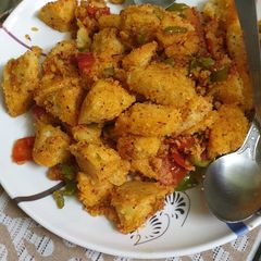 A picture of Fried idli.