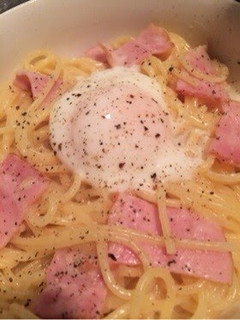 A picture of Easy Heavy Cream-free Carbonara.