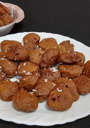 बाजरा के गुलगुले (bajra ke gulgule in recipe in hindi) रेसिपी मुख्य फोटो
