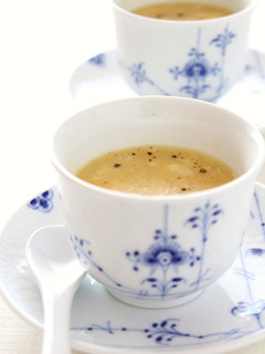 A picture of Easy 3-minute Egg Drop Soup with Fluffy Eggs.