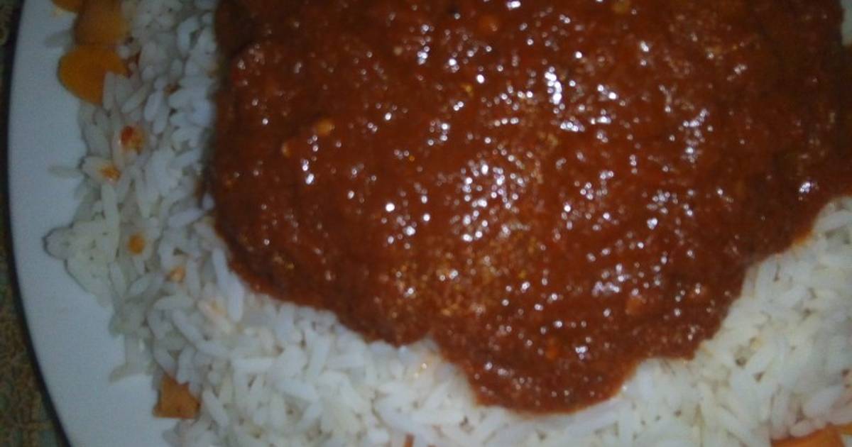 White rice with carrot and stew Recipe by Fatima muh'd bello - Cookpad