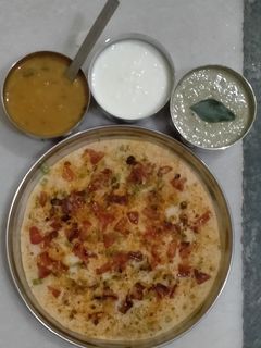 ઉત્તપમ(Uttapam Recipe in Gujarati) રેસીપી મુખ્ય ફોટો