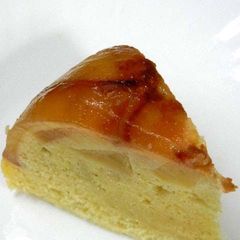 A picture of Rice Cooker Apple Cake (with Pancake Mix).