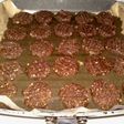 Kue kacang coklat