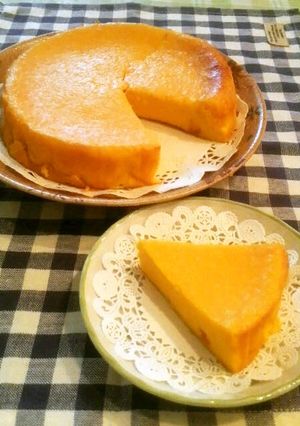 A picture of Smooth Kabocha Squash Cheesecake.