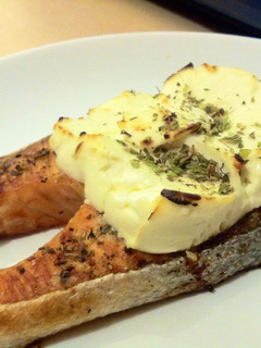 Una foto de Salmón al horno con Philadelphia