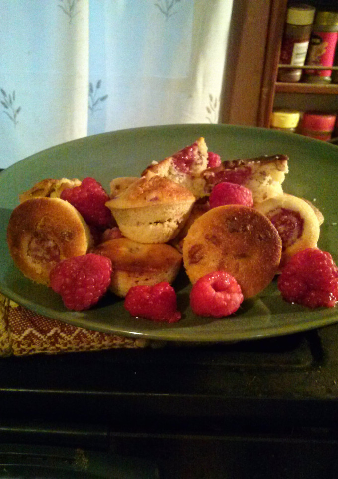 A picture of Mae's Raspberry Pecan Muffins.