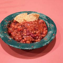 A picture of Chili con Pavo (turkey).