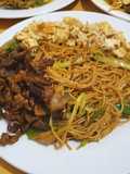 Chicken and Egg Chowmin (Nepali Style)