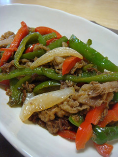 A picture of Beef with Green Peppers.