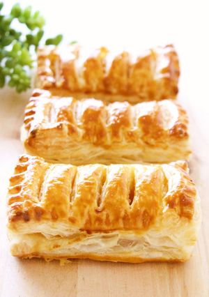 A picture of Easy, Basic Apple Pie.