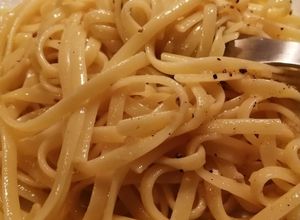 Une photo de Linguini à l'ail & huile d'olive