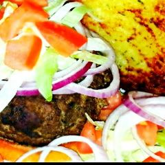 Mike's Gourmet Garlic Mozterella Burgers A picture of Mike's Gourmet Garlic Mozterella Burgers.