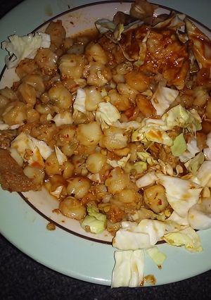 A picture of Posole.