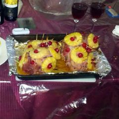 A picture of Pineapple glazed ham.