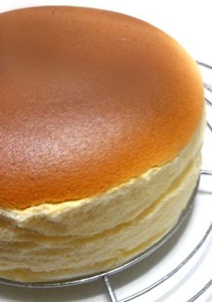 A picture of Simple and Easy Soufflé Cheese Cake with Everyday Ingredients.