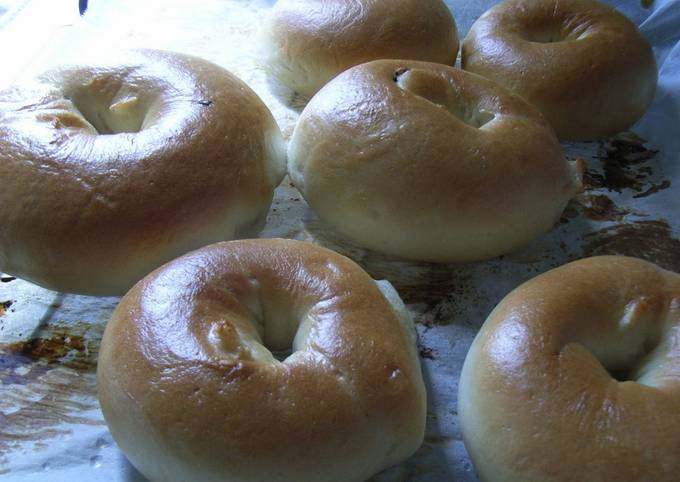 Chewy Bagels in 90 Minutes