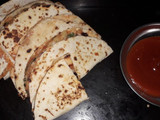 મેક્સિકન ટાકોઝ (Mexican Tacos Recipe in Gujarati)