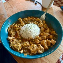 A picture of Red Thai Curry.