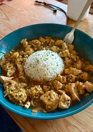 A picture of Red Thai Curry.