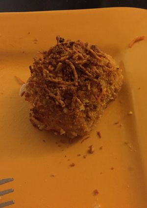 A picture of Crispy Cheesy Chicken.