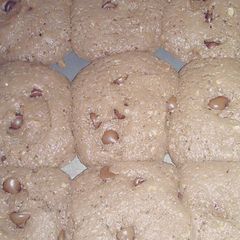A picture of German cake chocolate chip cookies.