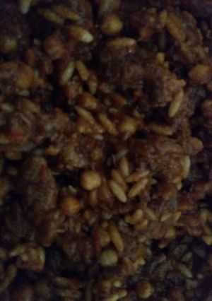A picture of Sharba (spicy lamb stew).