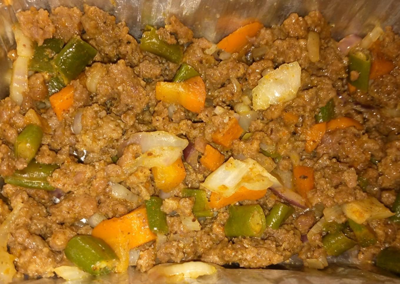 Minced meat and veggies stir fry
