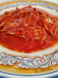Boquerones en salsa de tomate