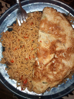 A picture of Jallot indomie with egg.