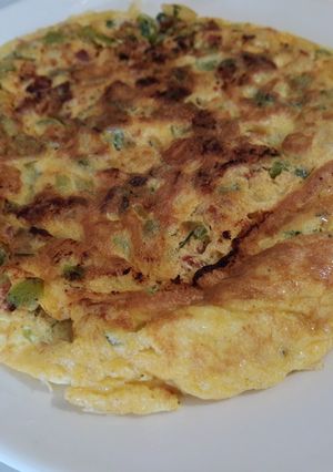 Una foto de Tortilla española cubanizada