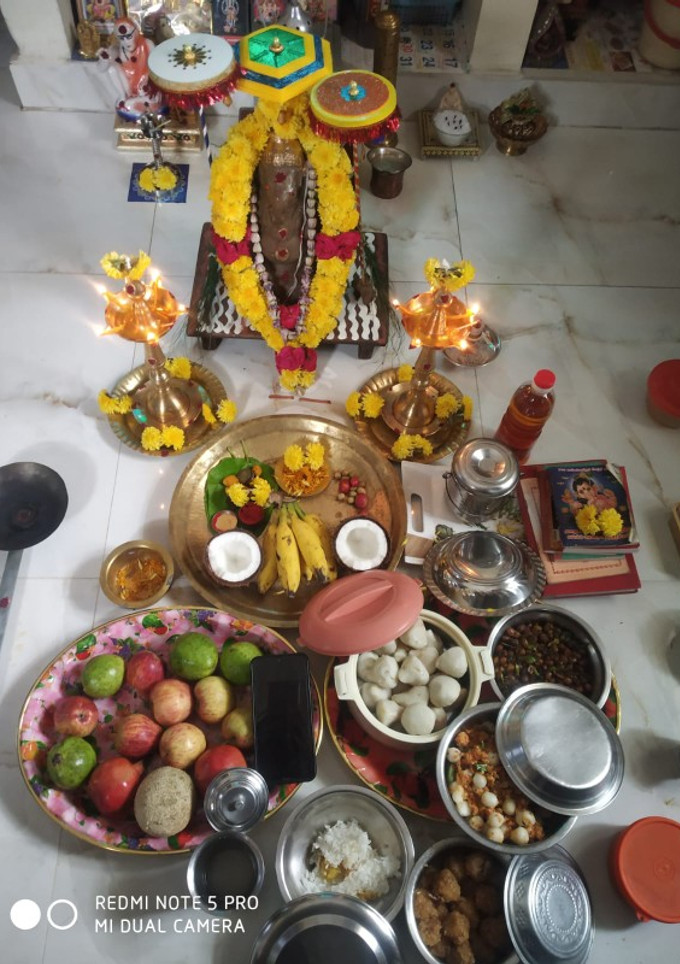 விநாயக சதுர்த்தி ஸ்பெஷல் தேங்காய் பூரண கொழுக்கட்டை(coconut poorana kolukattai recipe in tamil) செய்முறை முக்கிய புகைப்படம்