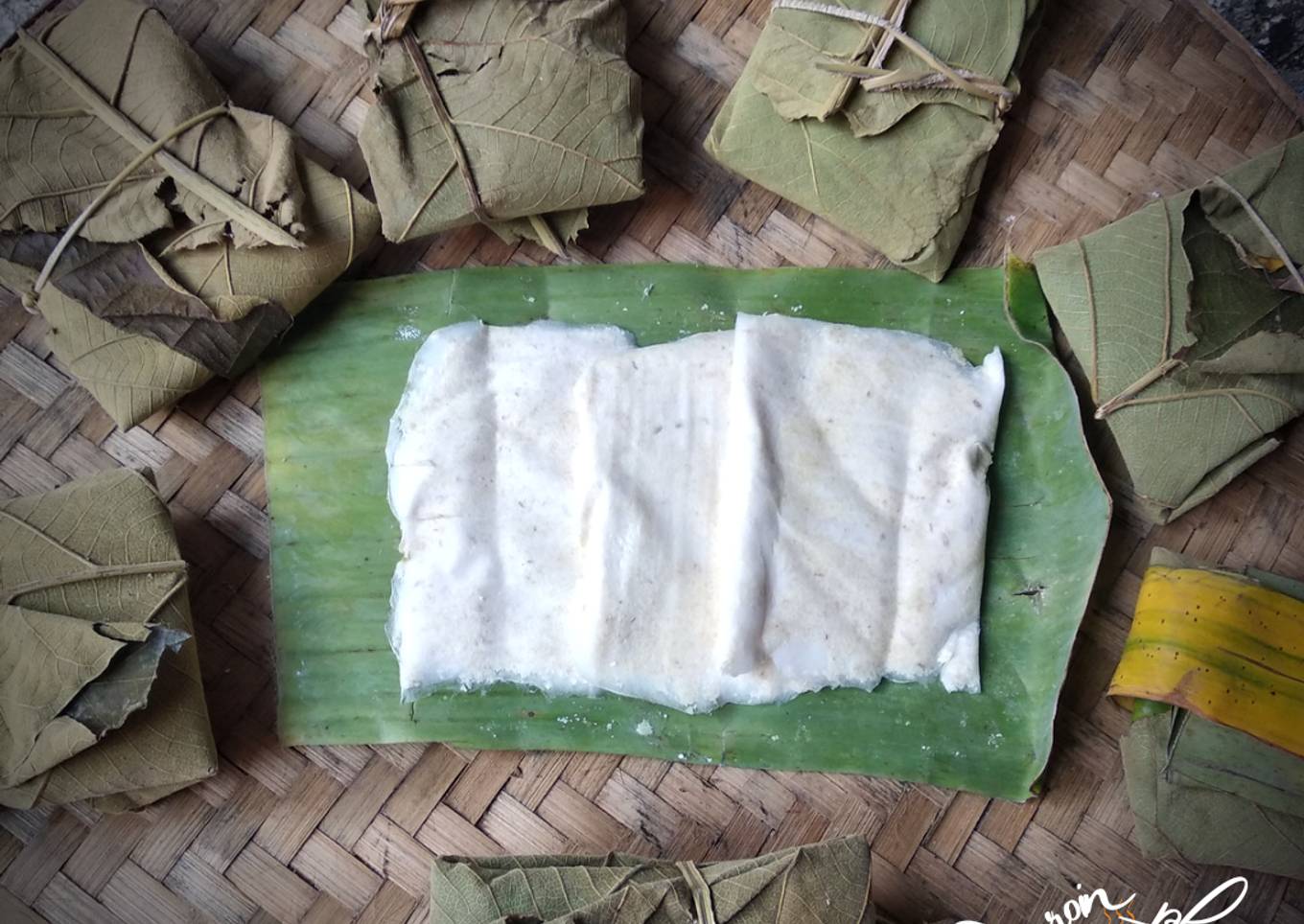 Tempe Gembhos Homemade