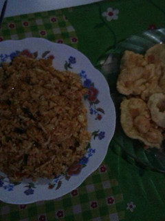 Foto resep Nasi goreng bala bala sederhana