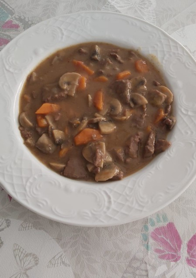 Una foto de Ternera en salsa