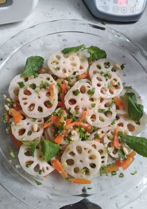 A picture of Lotus salad.